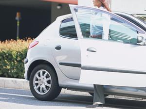 山口県小郡のトヨタカローラ山口小郡店：最新車両と充実のサービスを提供するトヨタの拠点